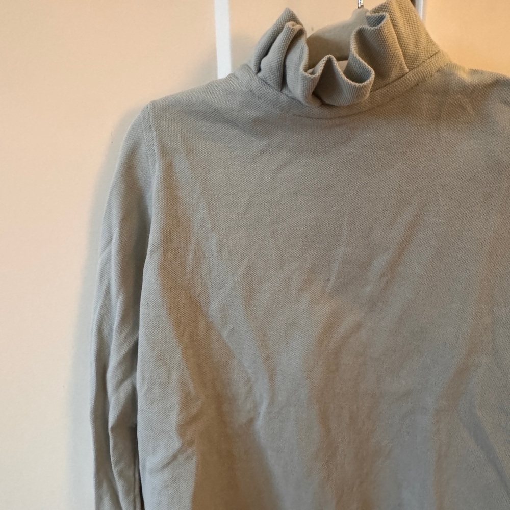 Giraffe Ruffle Neck Top